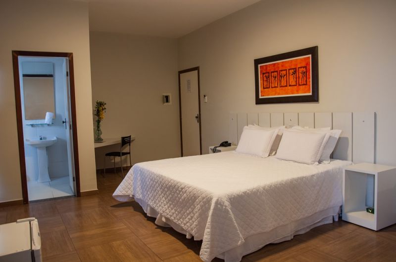 O Hotel Portal Premium oferece excelentes acomodações para uma hospedagem tranquila e confortável...